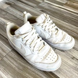 Nike Dunk Low all white